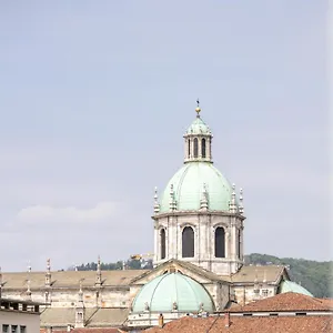 Apartment Mg - By My In, Como
